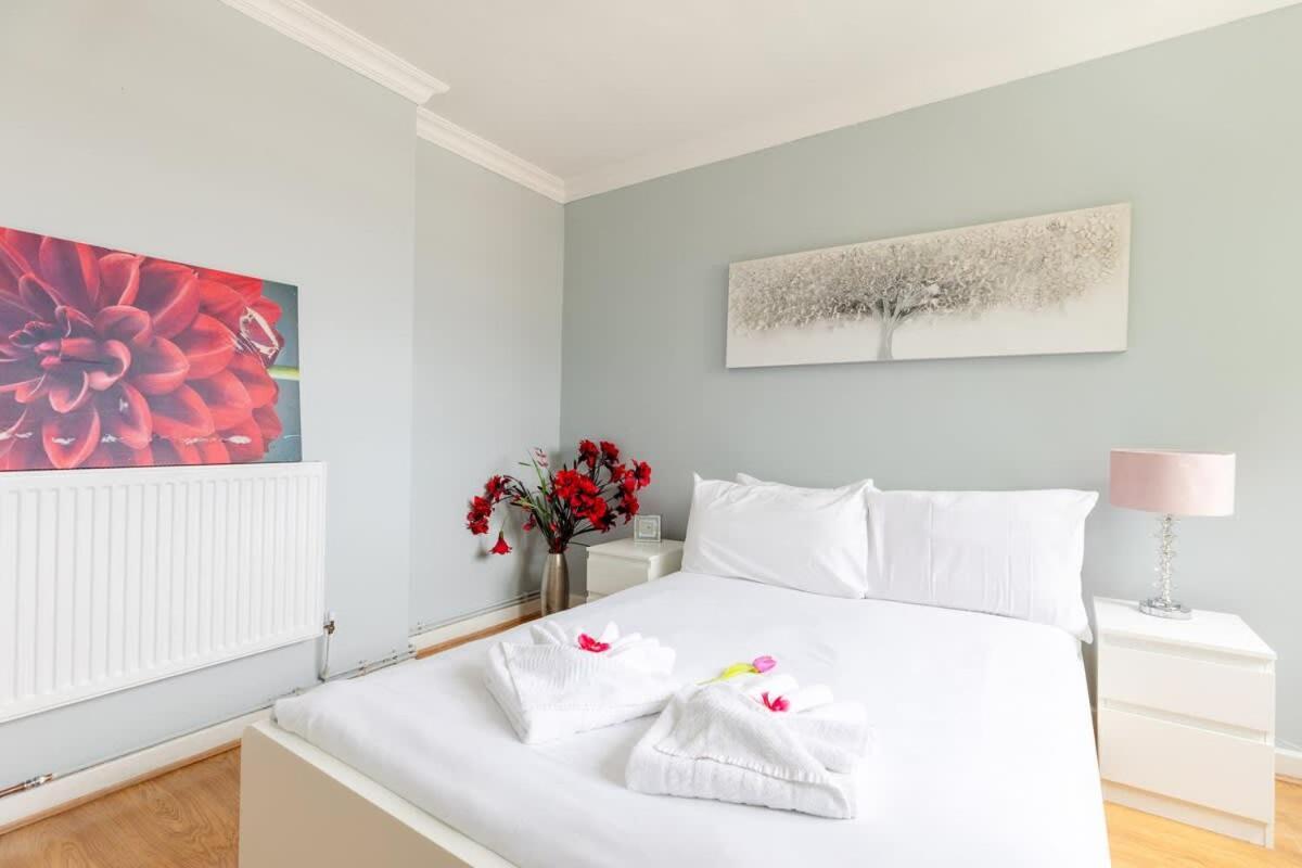 Holiday home Cosy 3 Bed Flat Near London's Highlights London